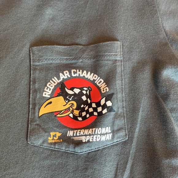 Grey JJ Originals Tee with Pocket on front Size US Medium - Picture 7 of 7